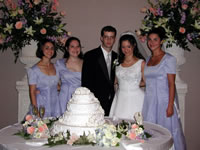 CutCake01.jpg (52,090 bytes)